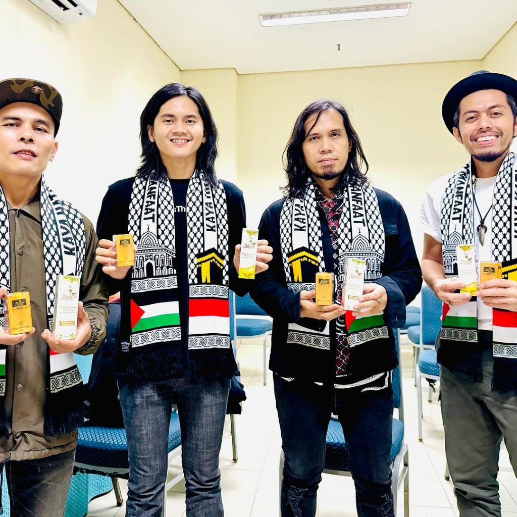 pengusaha-kaya-4-1024x1024